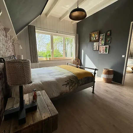 Ontbijt Bij De Boerenmeid Bed & Breakfast 3*