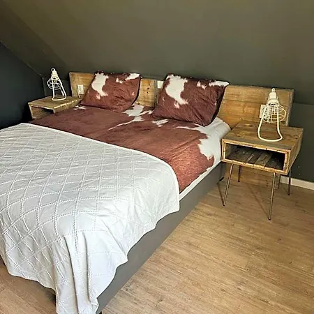 Ontbijt Bij De Boerenmeid 3*