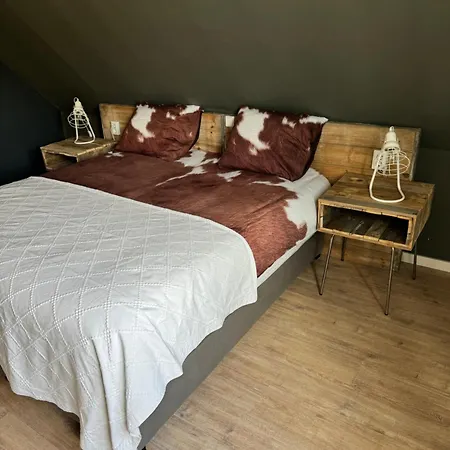 Bed & Breakfast Ontbijt Bij De Boerenmeid Hoogwoud