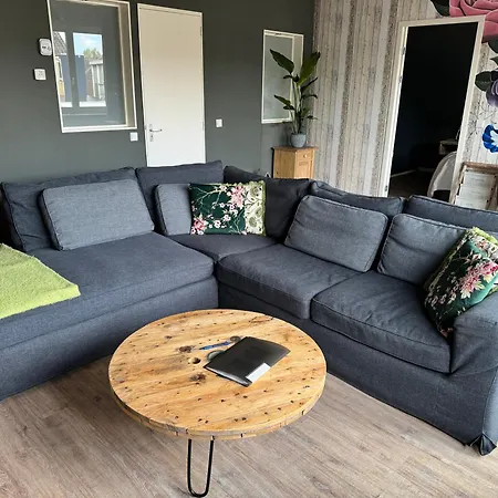 Ontbijt Bij De Boerenmeid *